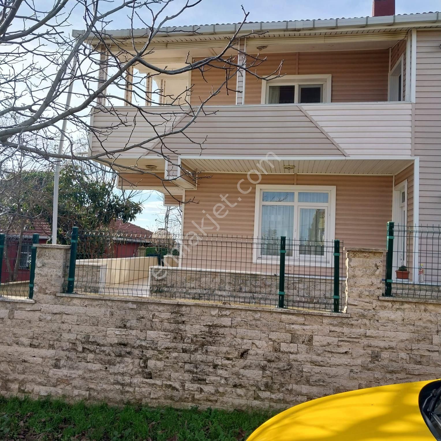 Marmaraereğlisi Sultanköy Satılık Müstakil Ev silivri Gümüşyaka kapalı pazarın yanında iki katlı müstakil çok uygun ev 