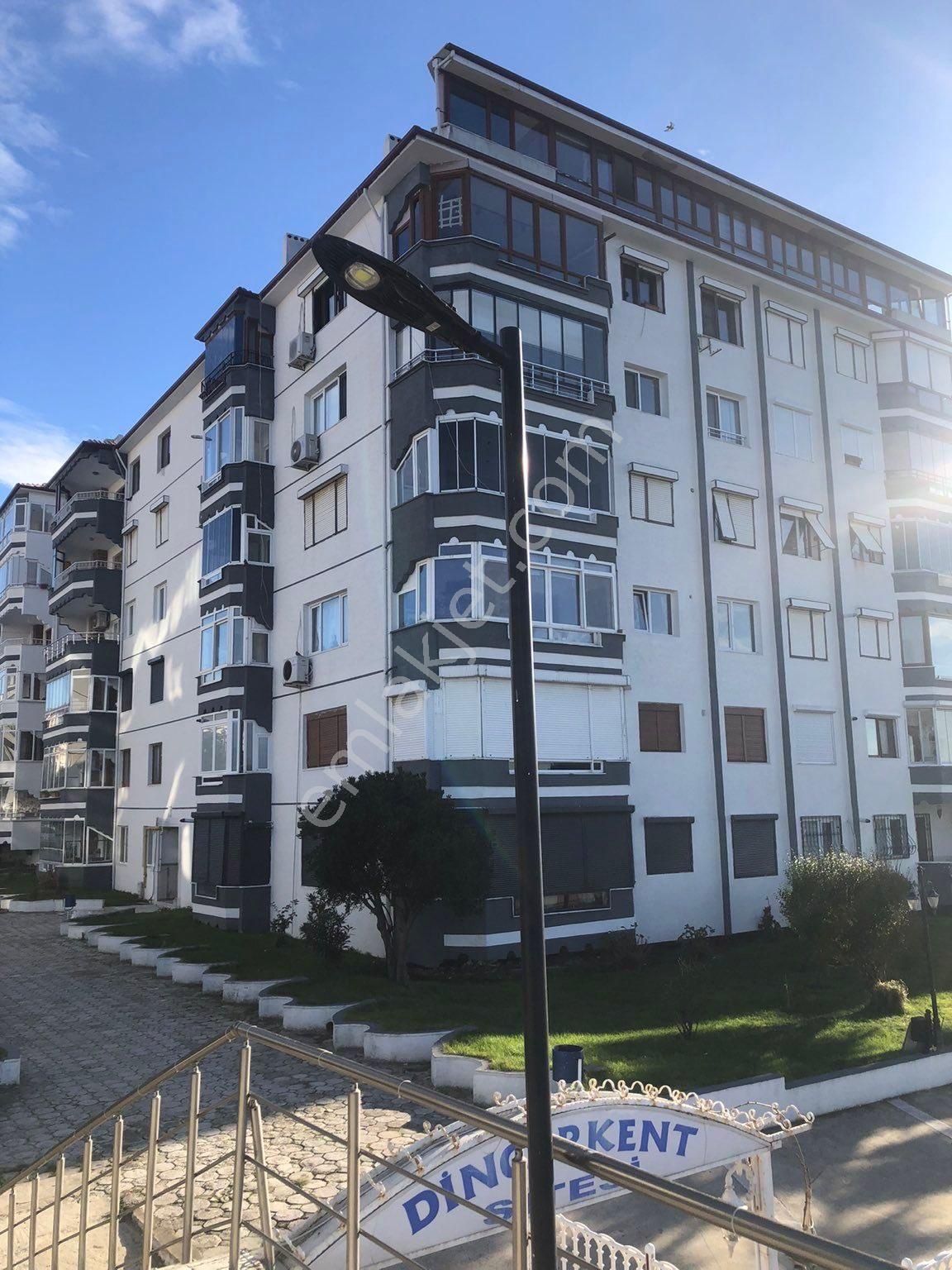 Çınarcık Koru Bld. (Cumhuriyet) Satılık Daire SAHİBİNDEN SATILIK 3+1 DAİRE