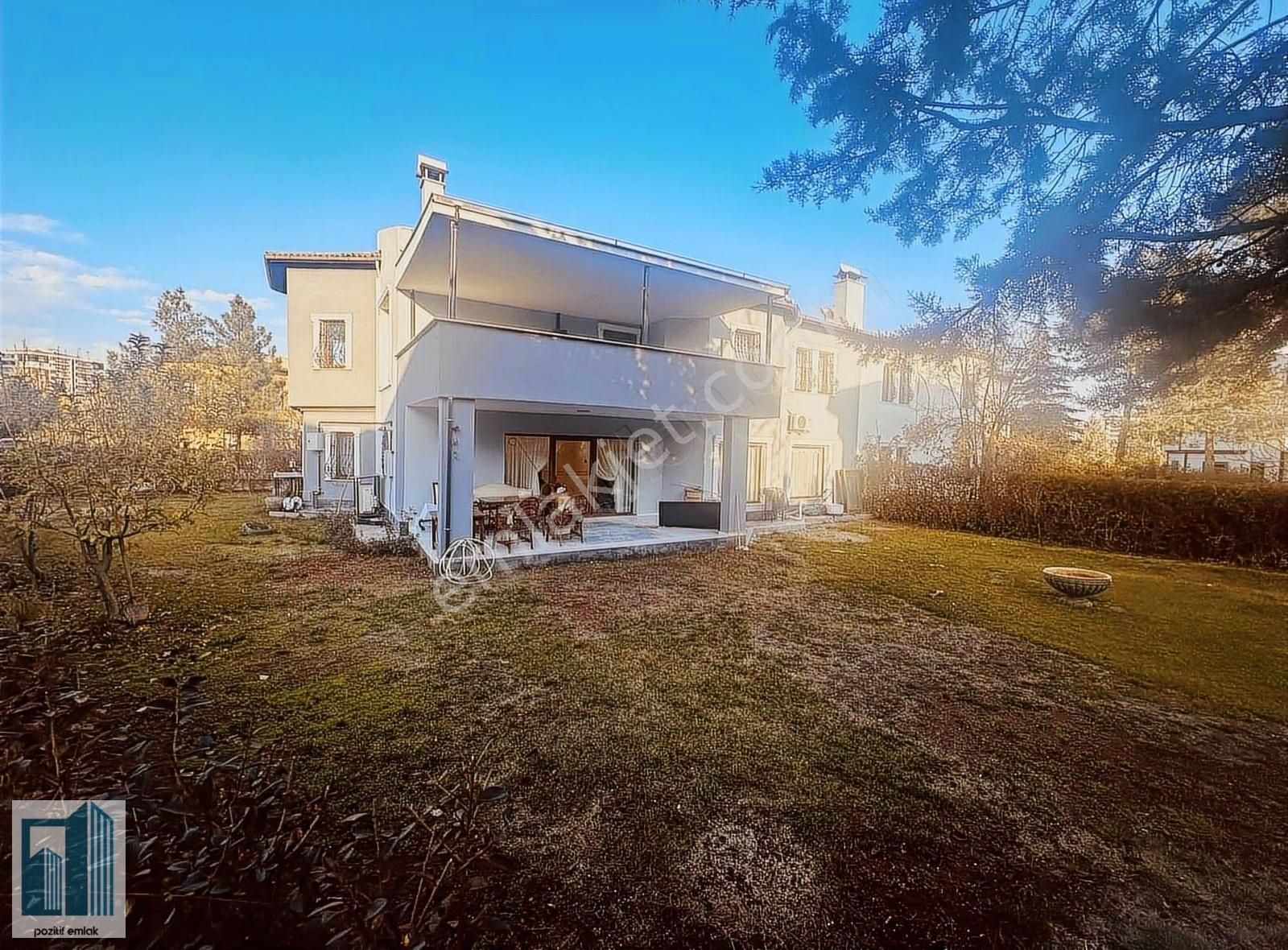 Kayapınar Fırat Satılık Villa Hamravatta satılık tadilatı yapılmış villa