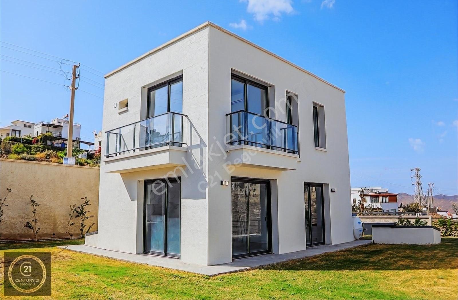 Bodrum İslamhaneleri Satılık Villa Bodrum Bağla'da Full Deniz Manzaralı 4+1 Tripleks Villa