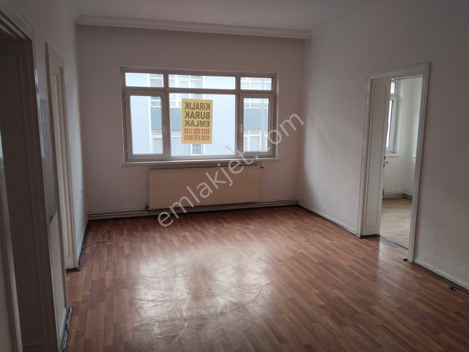 Çankaya Cebeci Kiralık Daire Burak Emkak'dan Kiralık Cebeci Güvey Sokak 3+1 Arakat Yapılı