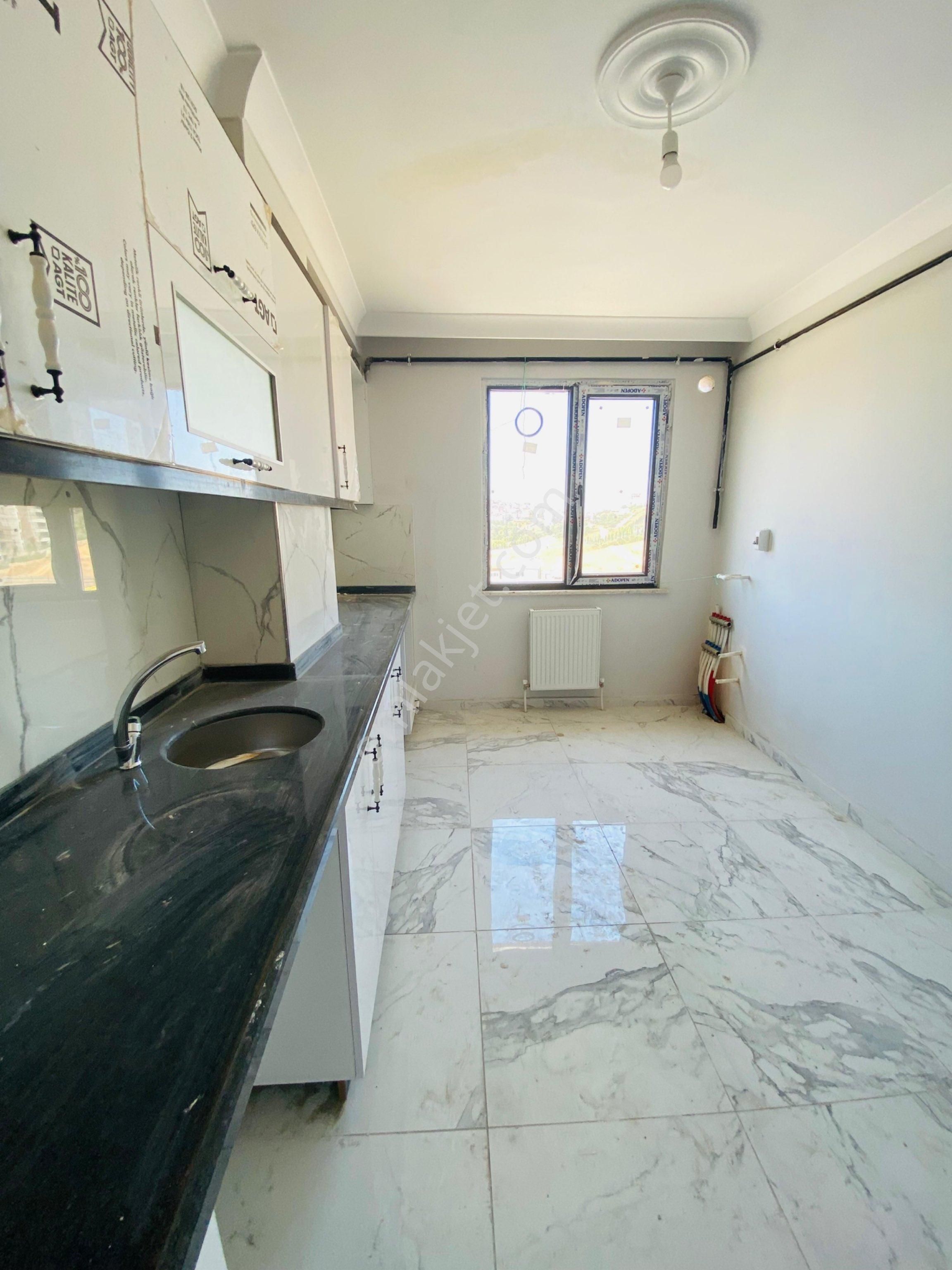 Mimarsinan Mahallesinde Satılık 5+1 Dublex Daire - Görsel 8