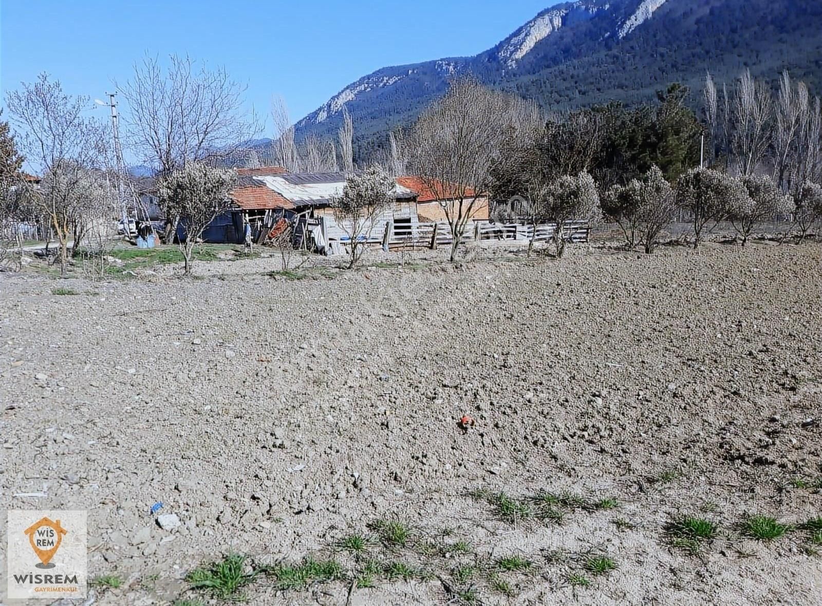 Geyve Karacaören Satılık Tarla GEYVE'DE İMARLI ASFALT CEPHELİ MANZARALI ARAZİ