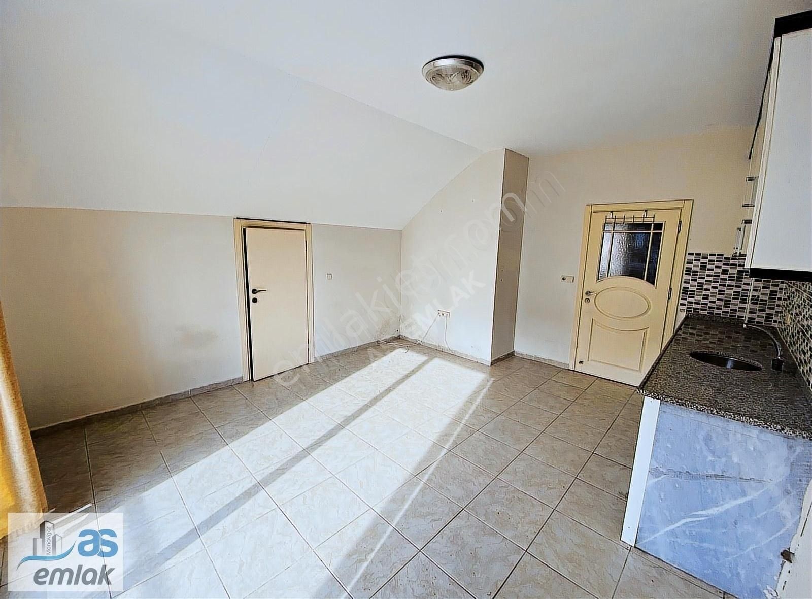 Side Kumköy Yolunda Cadde Üzeri 1+1 Yıllık Kiralık Daire - Görsel 8