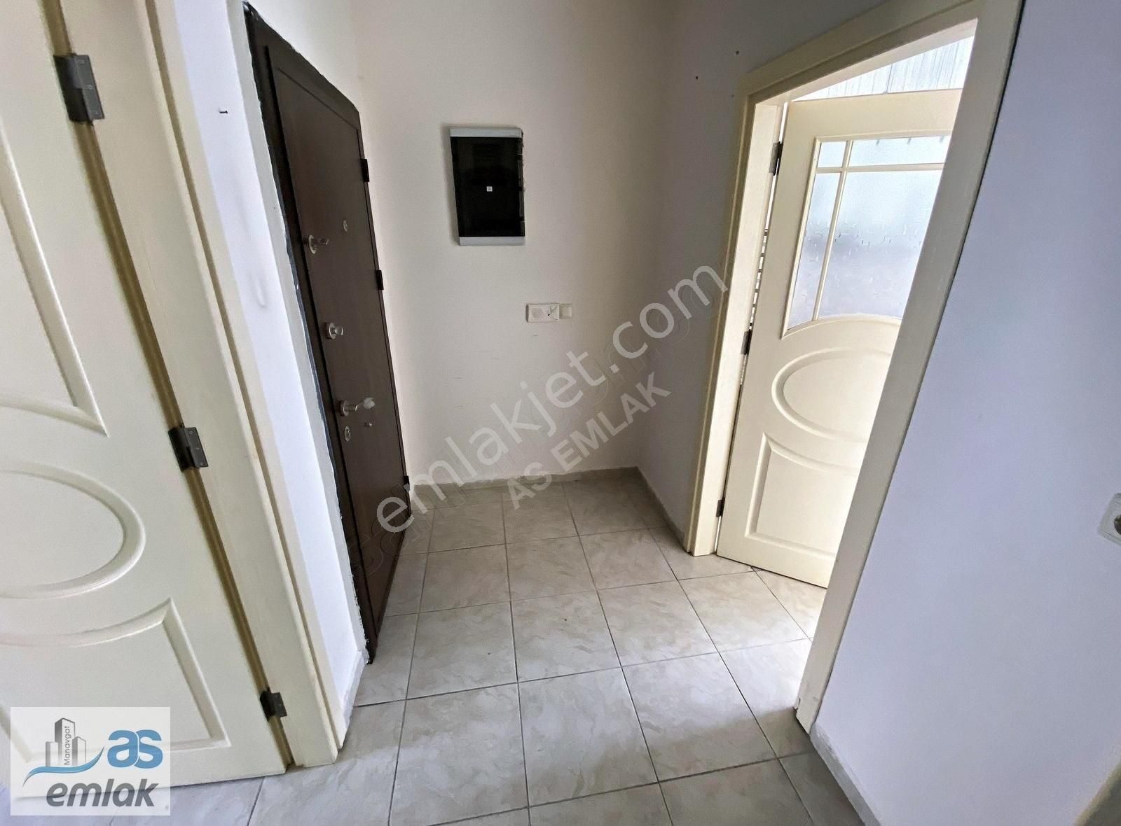 Side Kumköy Yolunda Cadde Üzeri 1+1 Yıllık Kiralık Daire - Görsel 4