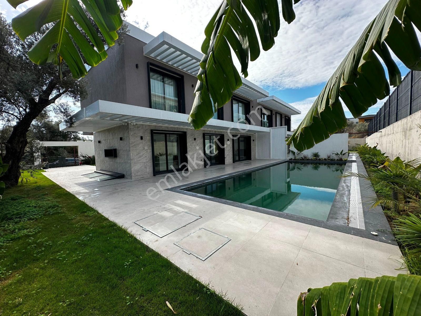 Boyalık Denizine Yürüyüş Mesafesinde Sıfır Villalar Rezerve'den - Görsel 18