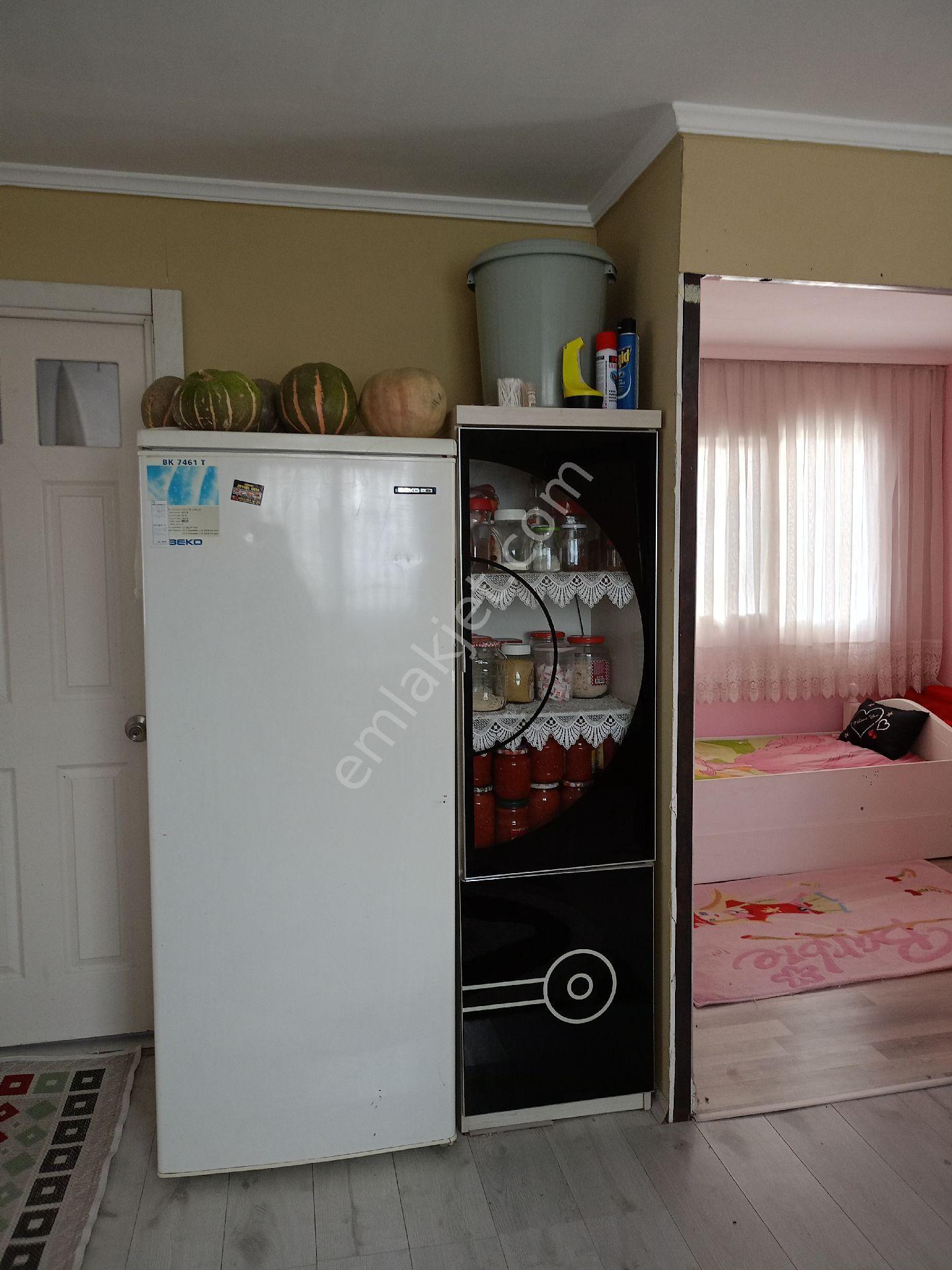 Koyuneli Mahallesi / Satılık Eşyalı Ev / Bergama - Görsel 16