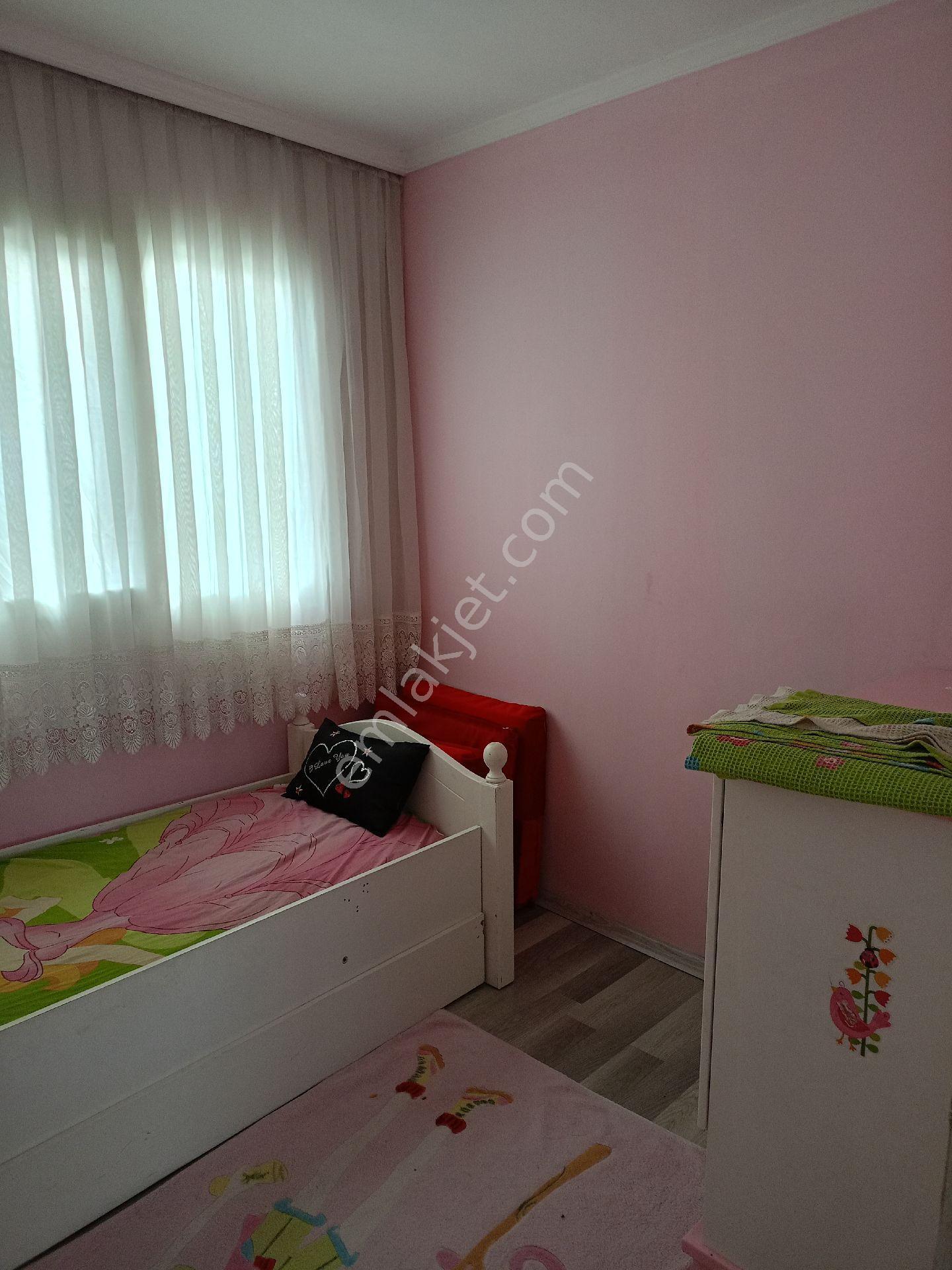 Koyuneli Mahallesi / Satılık Eşyalı Ev / Bergama - Görsel 7