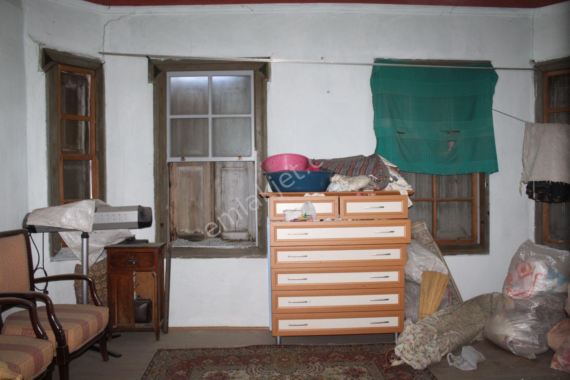 Ayvada'dan Fethiye'de 3 Katlı Taş Rum Evi - Görsel 24