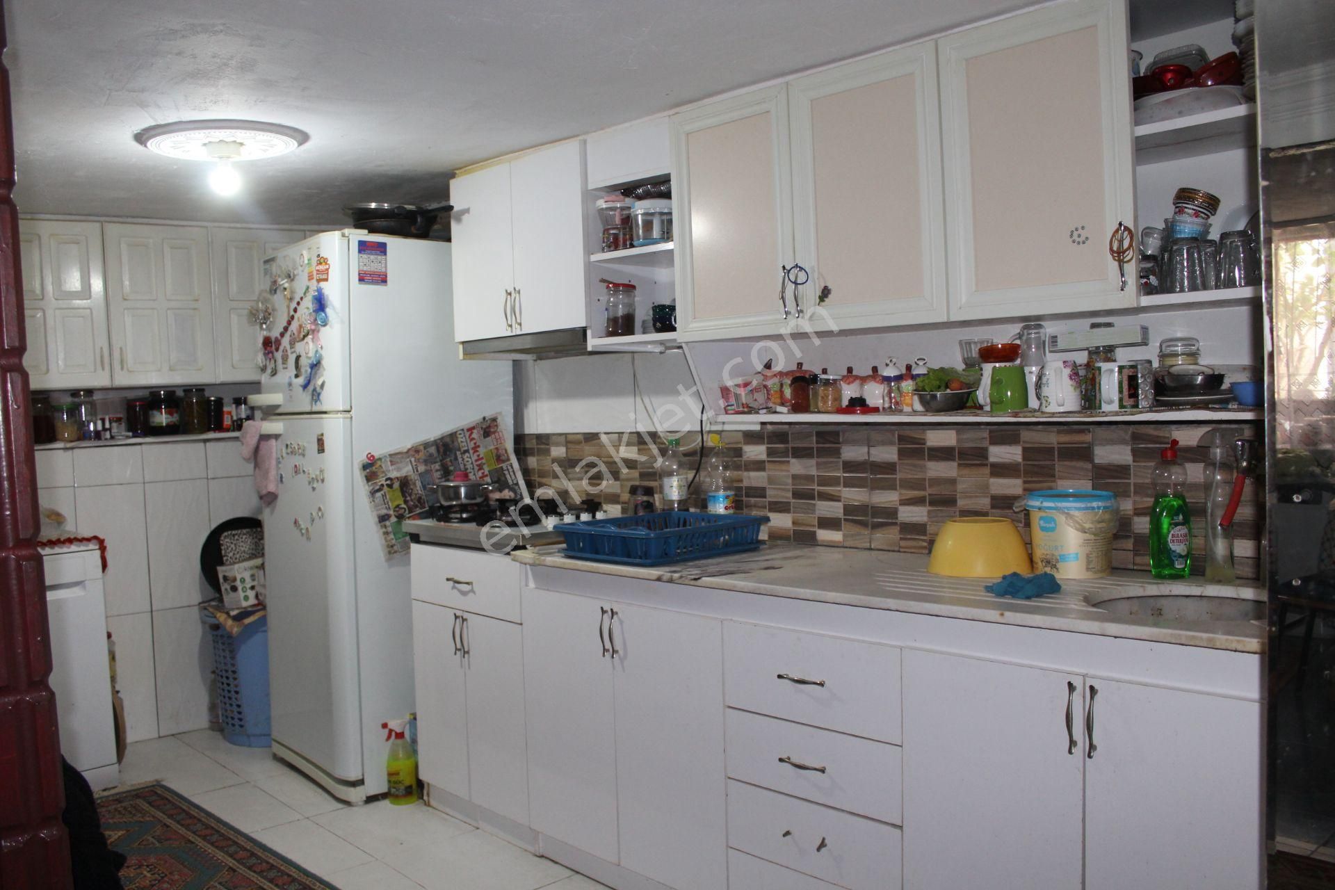 Ayvalık Merkez'de 2 Katlı Taş Rum Evi - Görsel 20