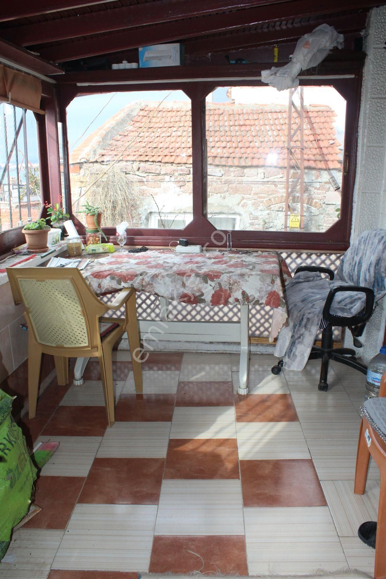 Ayvalık Merkez'de 2 Katlı Taş Rum Evi - Görsel 11