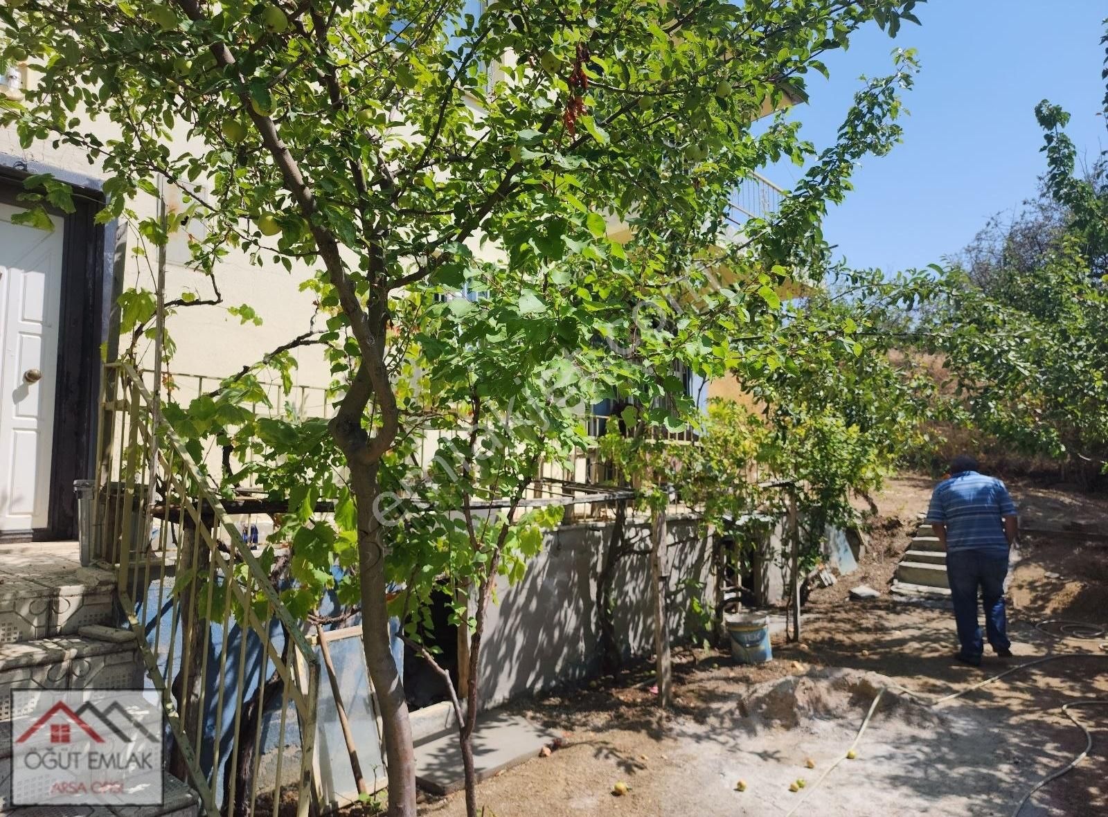 Mzaffer Ekşide 900m Arsa İçinde 2 Katlı Bağ Evi - Görsel 2