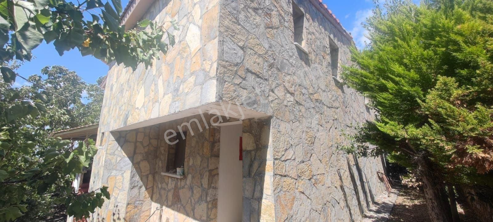 Yunusemre Turgutalp Satılık Villa Manisa Startkey Elit'den Doğa İçinde Satılık Çift Villa