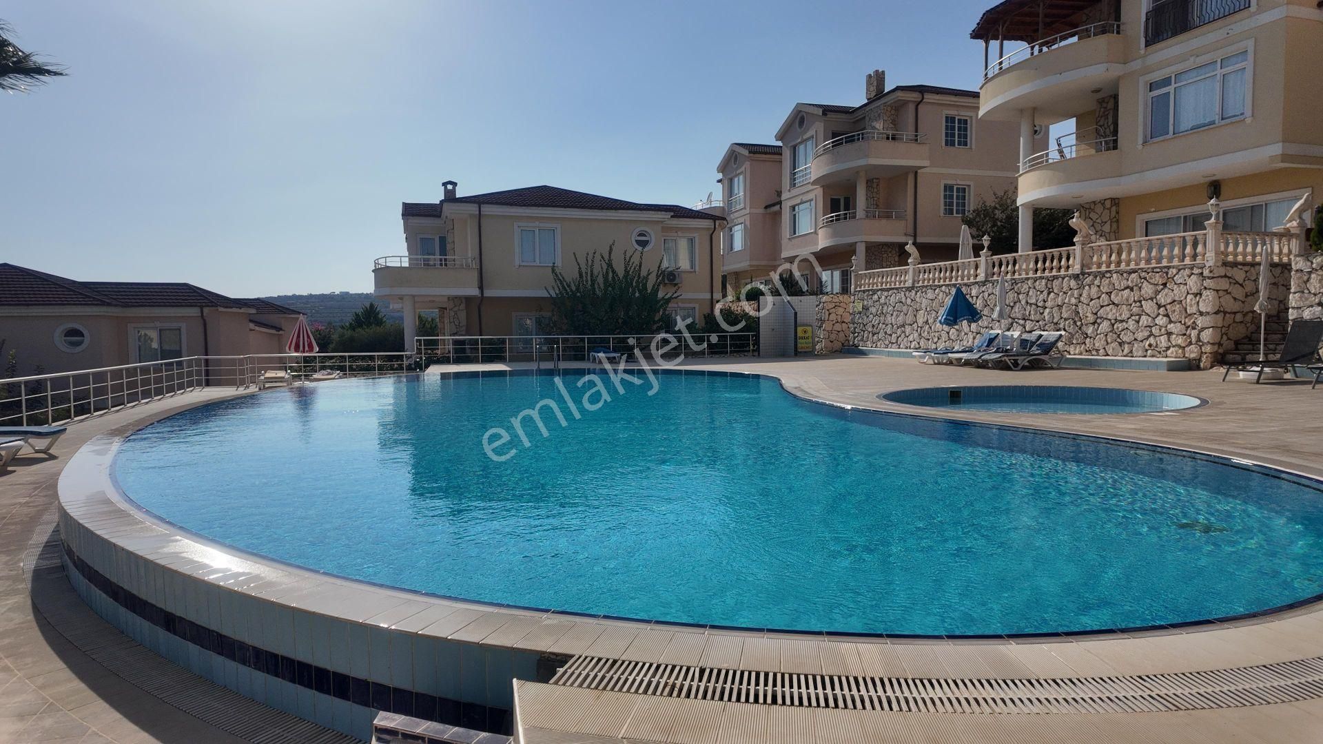 Kızkalesi'nde 5+2 Full Deniz Manzaralı Satılık Triplex Villa - Görsel 6