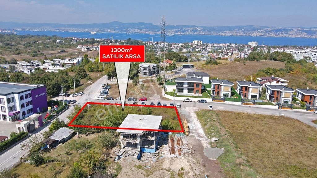 Başiskele Damlar Satılık Villa İmarlı  RW Nova'dan Başiskele Kapanmaz Deniz Manzaralı Satılık Arsa