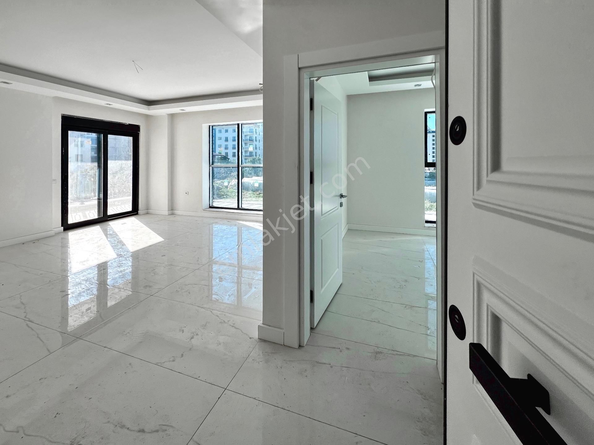 Alanya Mahmutlar'da Volantis Tower Residence Satılık 1+1 Daire - Görsel 25