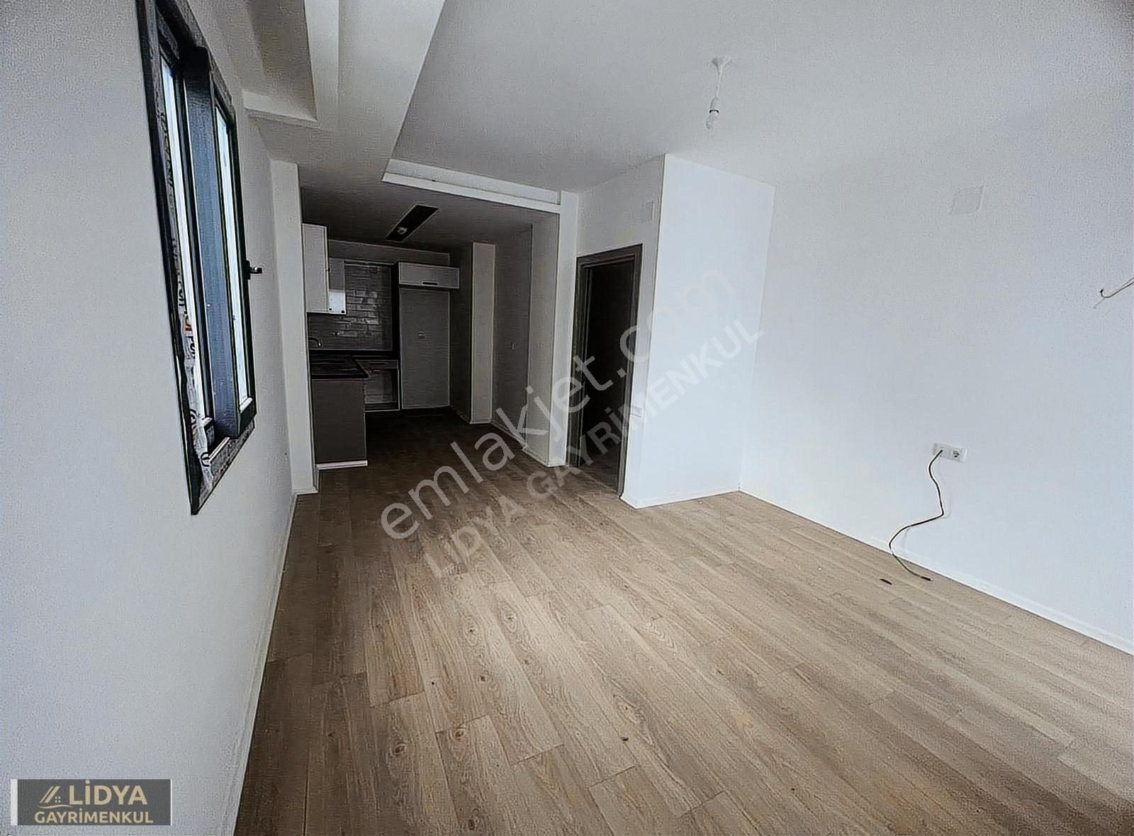 Li̇dya müjde harun'dan akdeni̇z mahallesi̇nde firsat 2+1 dai̇re