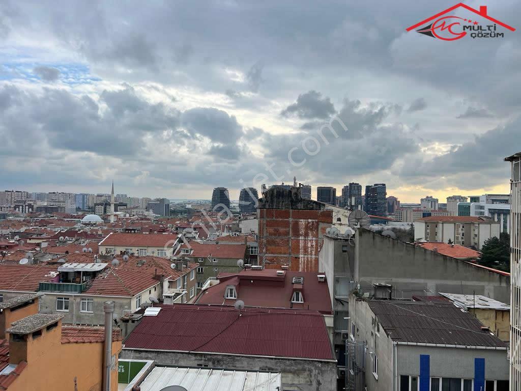 Yenibosna Yıldırım Beyazıt Caddesi İş Hanında Kiralık İşyeri Ofis Büro Yangın Merdivenli Asansörlü - Görsel 15