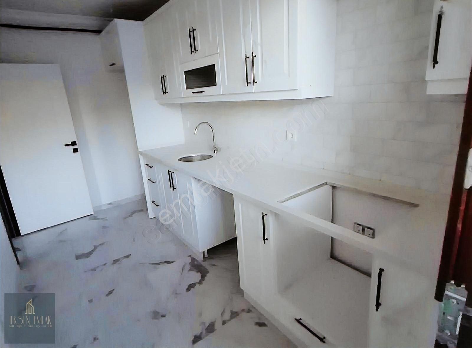 İstanbul Bahçelievler Soğanlı Da Sıfır Binada 3+1 Ara Kat Daire - Görsel 15