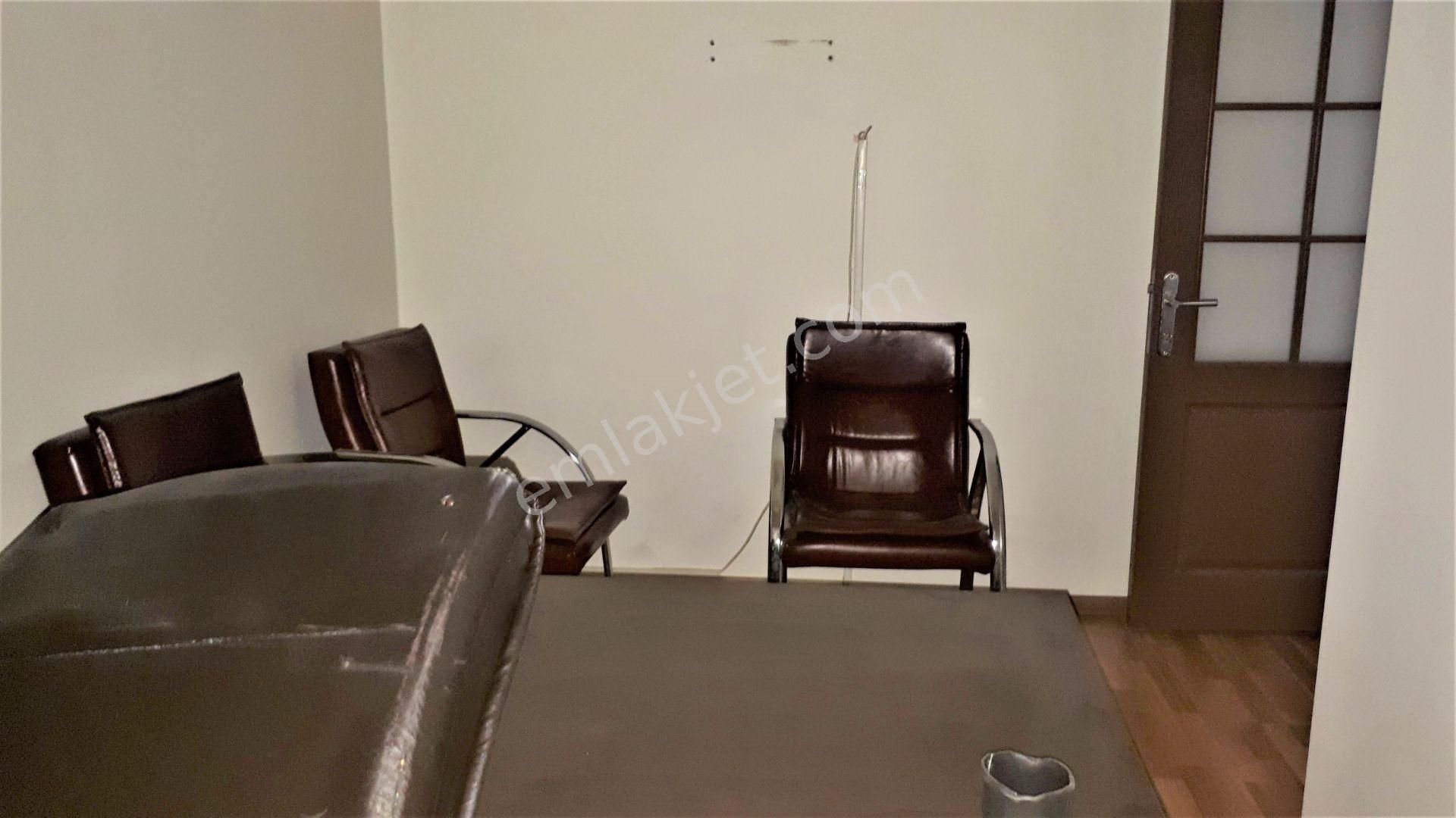 Karanfil Sokakta 2+1 Kombili Asansörlü Eşyalı Kiralık Ofis - Görsel 13