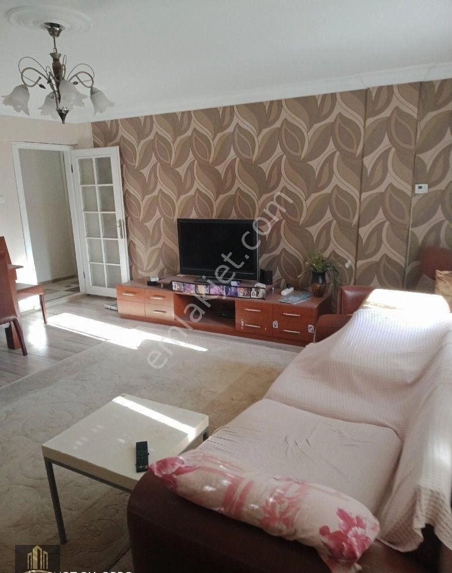 Alsancak Mimar Sinan'da 3+1 Satılık Asansörlü, Otoparklı ,doğalgazlı Daire - Görsel 4