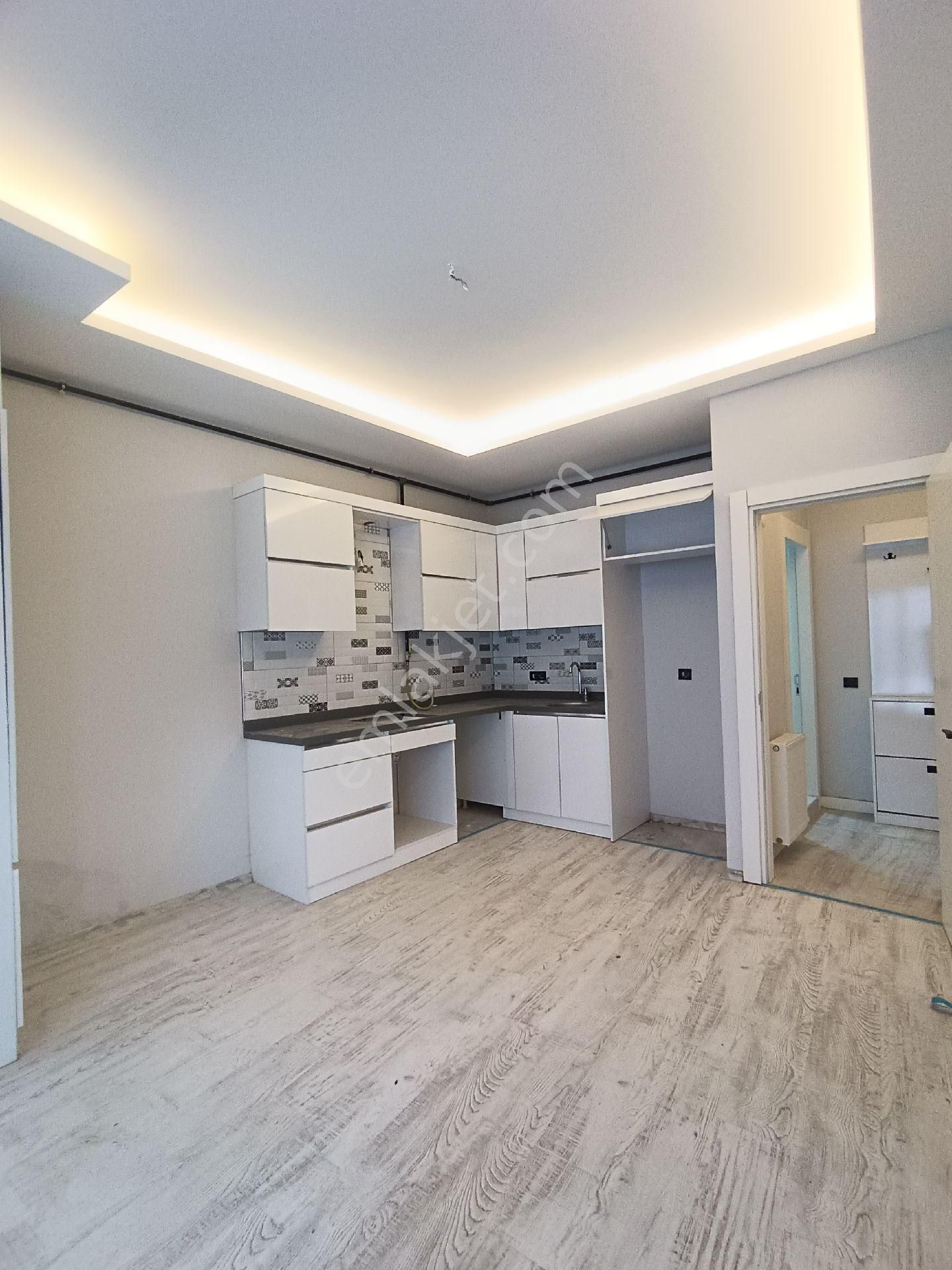 Konak Altıntaş Satılık Daire İZMİR KONAK ALTINTAŞ MAH.SIFIR SATILIK DAİRE 