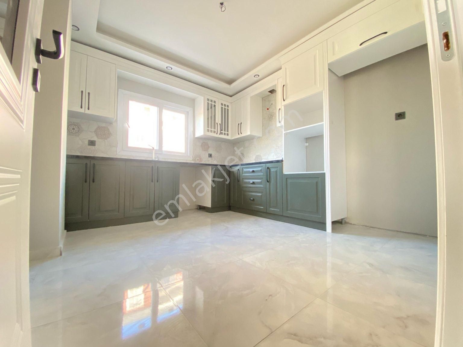 Tarsus Kavaklı Satılık Daire KAVAKLI MAHALLESİ SATILIK 3+1 FERAH DAİRE