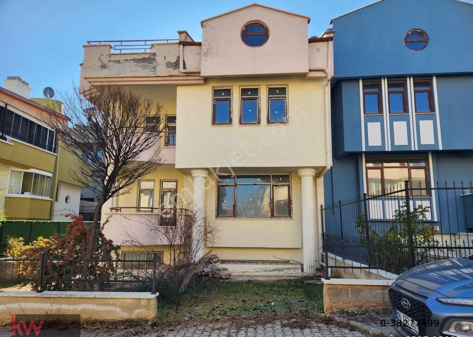 Çankaya Beytepe Kiralık Depo DEPO KULLANIMINA UYGUN NATAMAM VİLLA