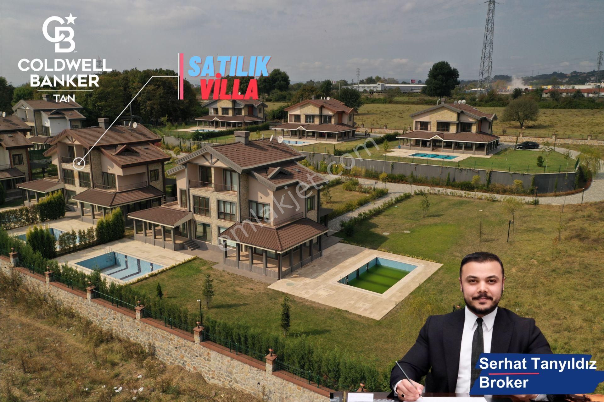 Kartepe Maşukiye Satılık Villa CB TAN MAŞUKİYE'DE SATILIK GÖL MANZARALI VİLLA