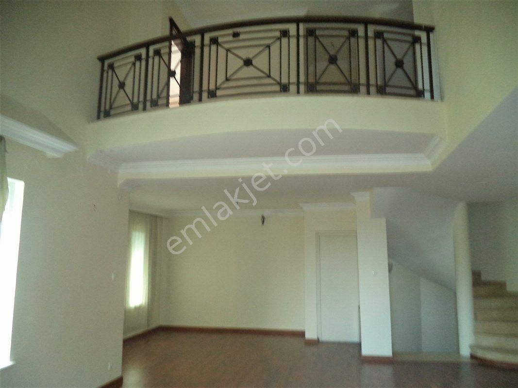 Mudanya Bademli'de Satılık 8+2 Merkezde Bakımlı Villa - Görsel 5