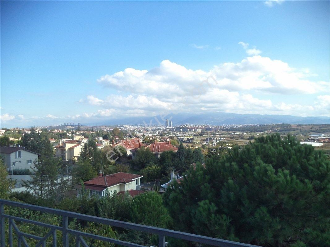 Mudanya Bademli'de Satılık 8+2 Merkezde Bakımlı Villa - Görsel 19