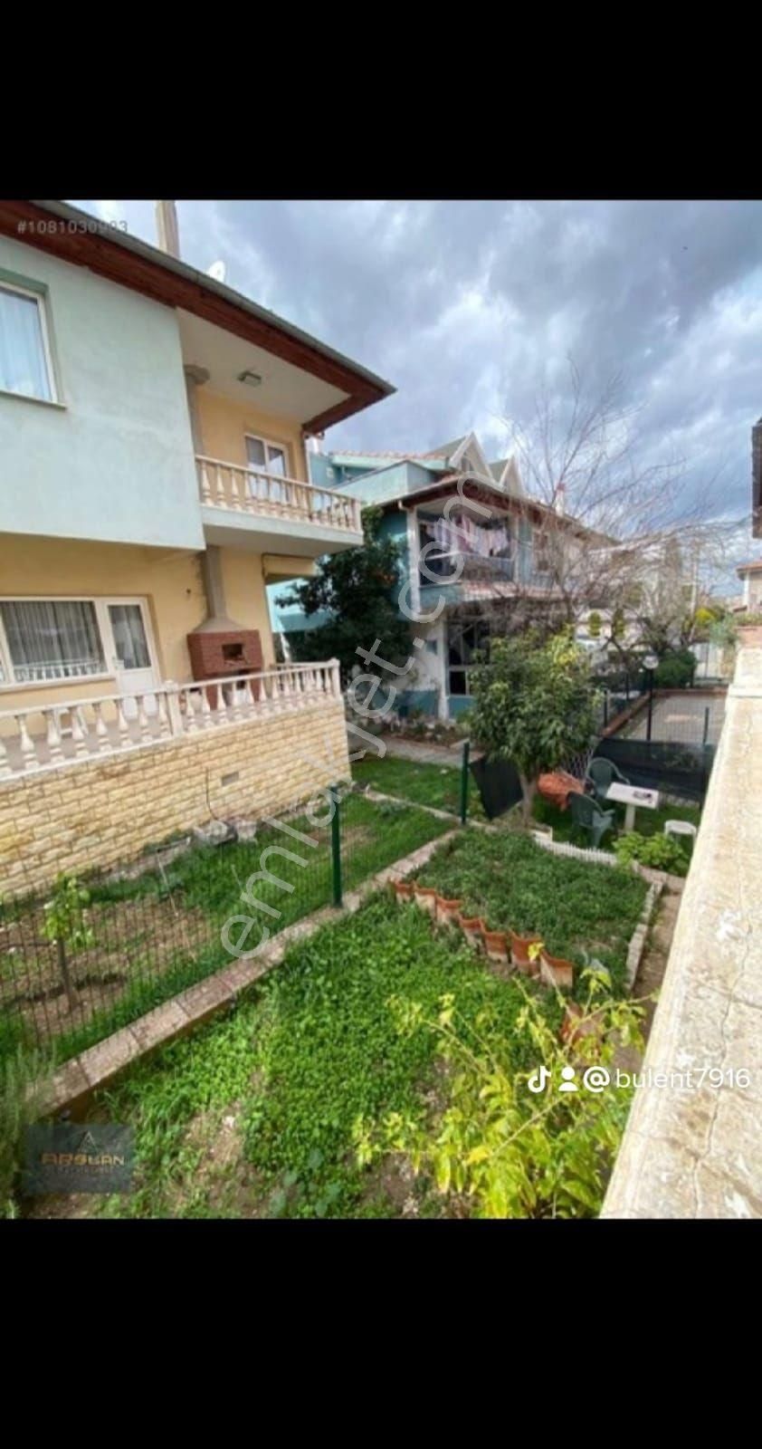 Gaziemir Dokuz Eylül Satılık Villa müstakil havasında ikiz dubleks
