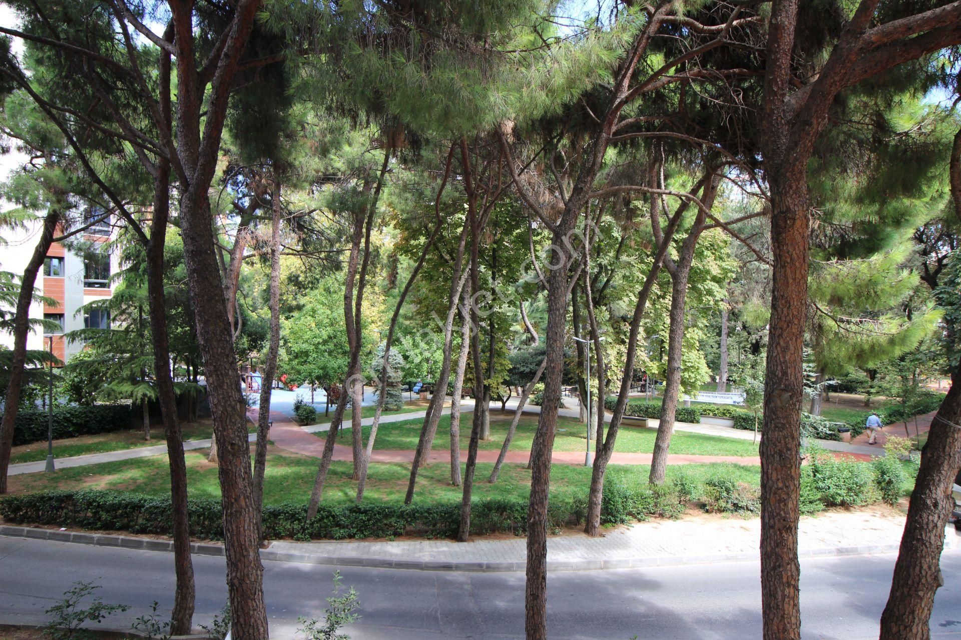 Kadıköy Sahrayı Cedit Satılık Daire  MET'DEN İNTAŞ BLOKLARINDA İÇİ FULL YAPILI PARK MANZALI 3+1 115M2