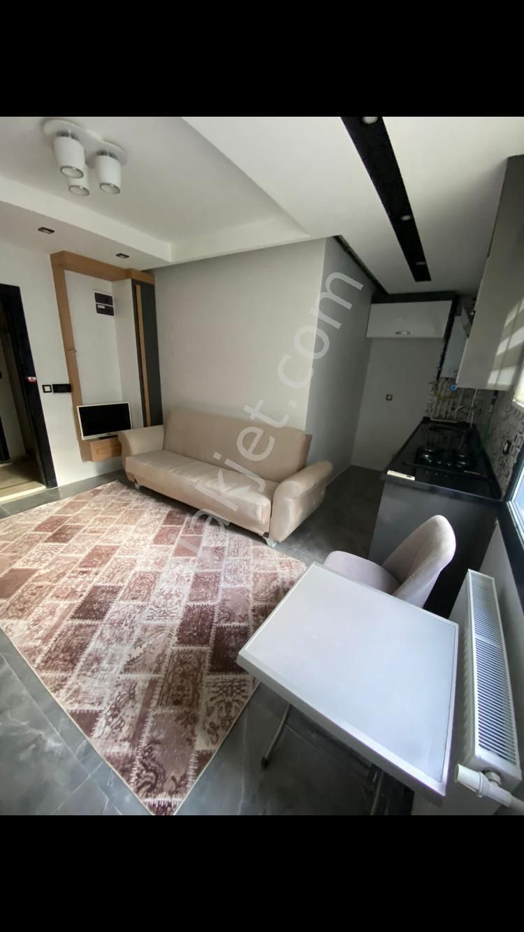 Adana seyhan yeni̇ barajda 1+1 yeni̇ bi̇nada eşyali ki̇ralik dai̇re