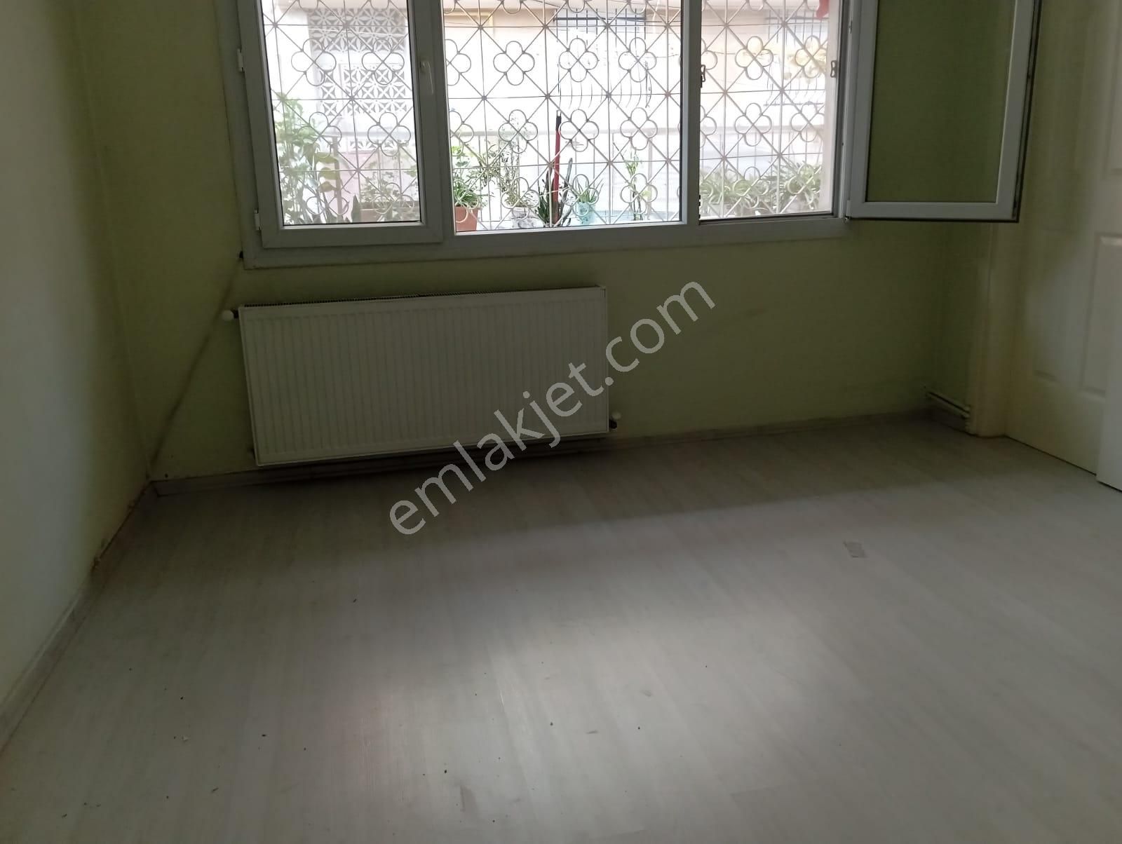 Karabağlar Karabağlar Kiralık Daire Karabağlar Eserkent Merkezde 3+1 Doğalğazlı 120 M2 Kiralık Daire