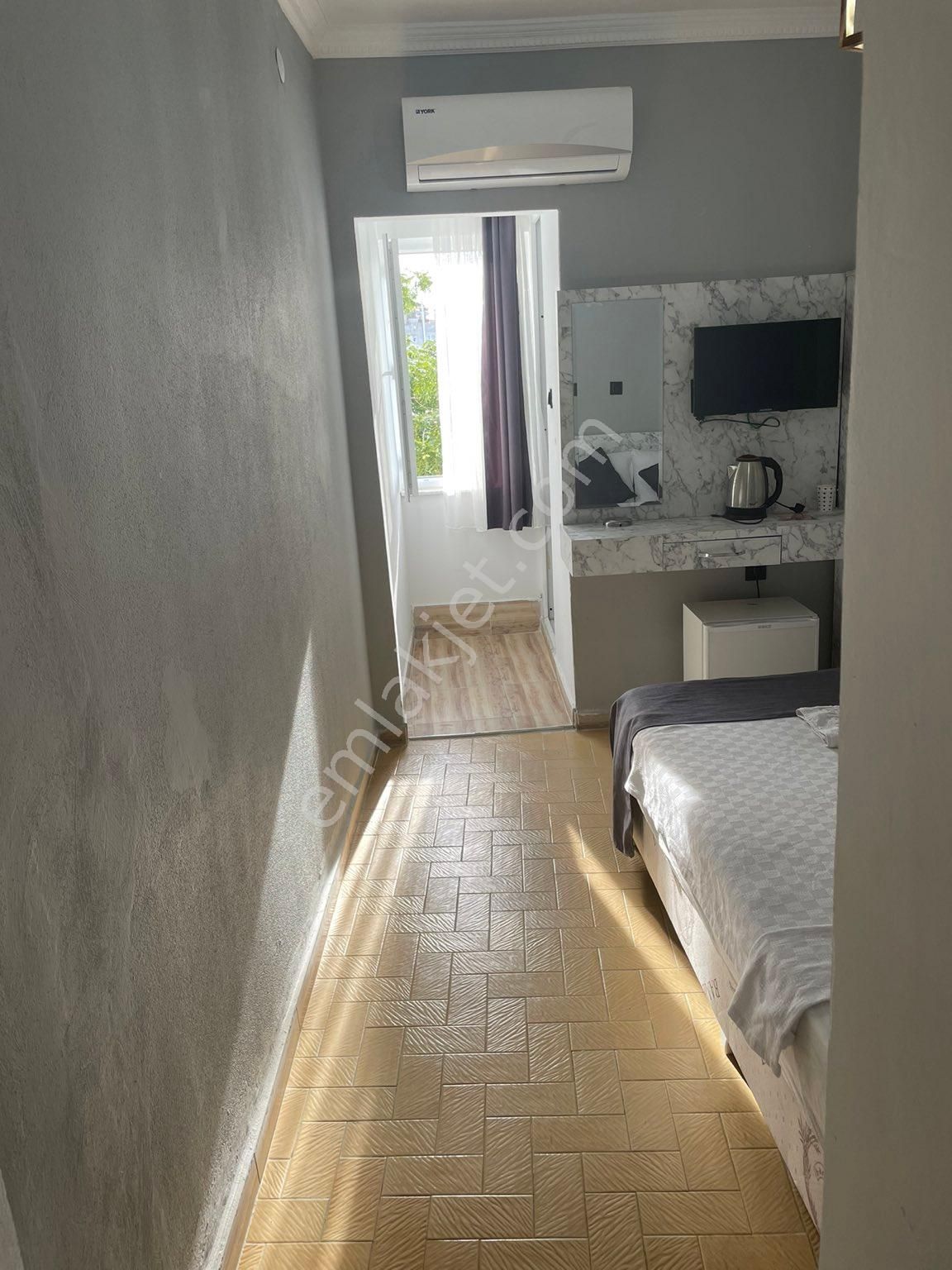 Antalya Çarşı Merkezinde Her Yere Yürüme Mesafesi Sıfır Eşyalı - Görsel 5