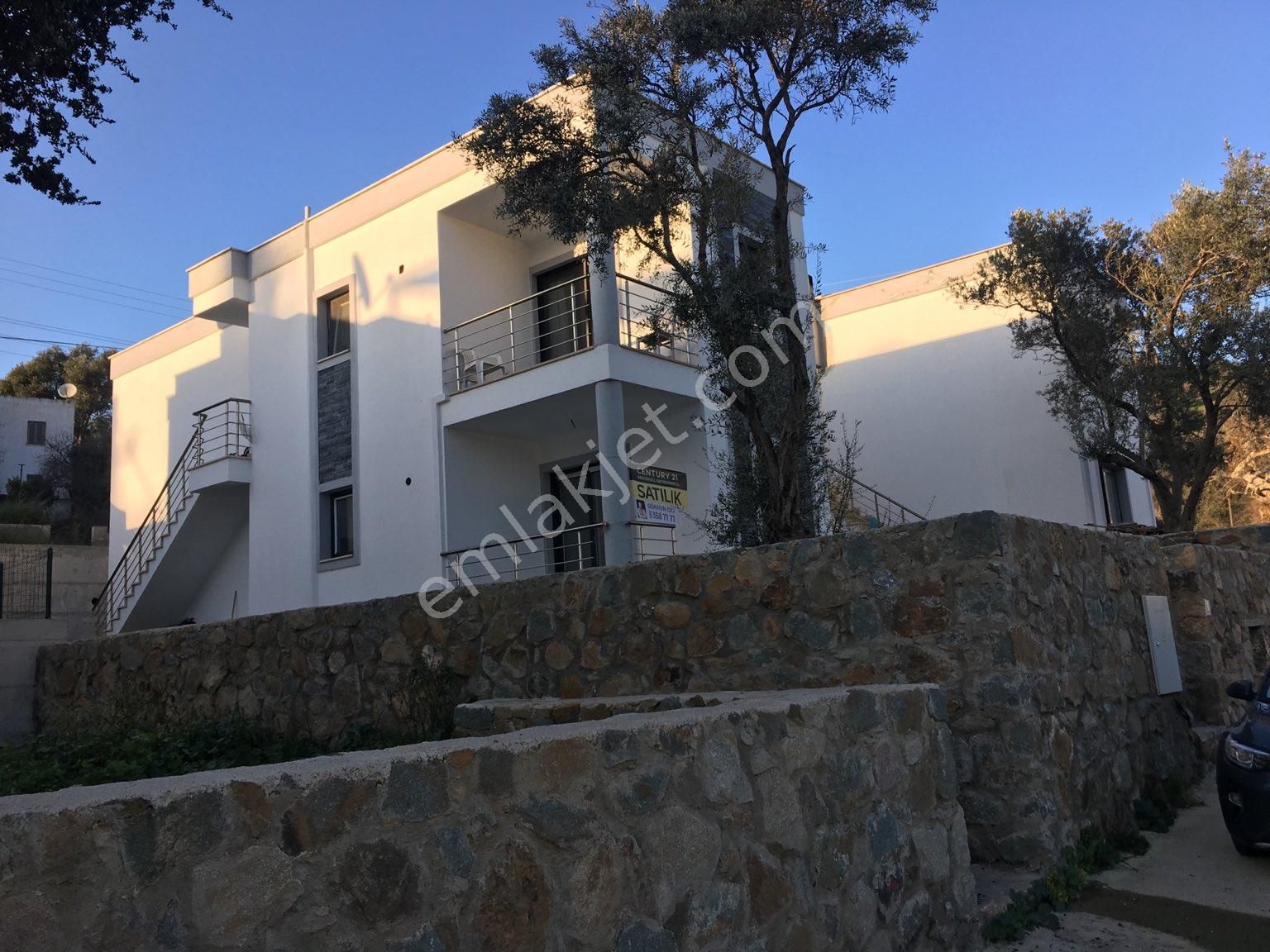 Bodrum İslamhaneleri Satılık Daire Bodrum İslamhanelerinde Özel Geniş Bahçeli Sıfır Bahçe Katı 2+1 Fırsat Fiyatlı Daire