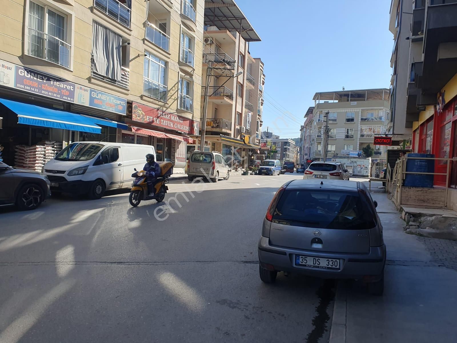 Bucada Kiralık Eşyalı Daire Tınaztepe Hst.i, Hukuk Fak.te Yakını - Görsel 3