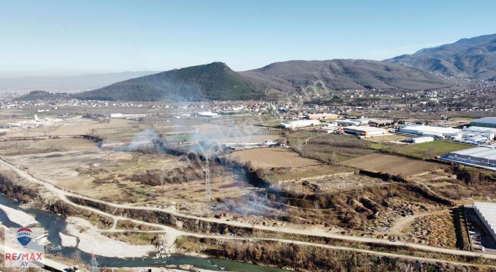 Remax Ay Hüseyin Kubilay Satılık Sanayi Arsa Kuzuluk Akyazı - Görsel 6