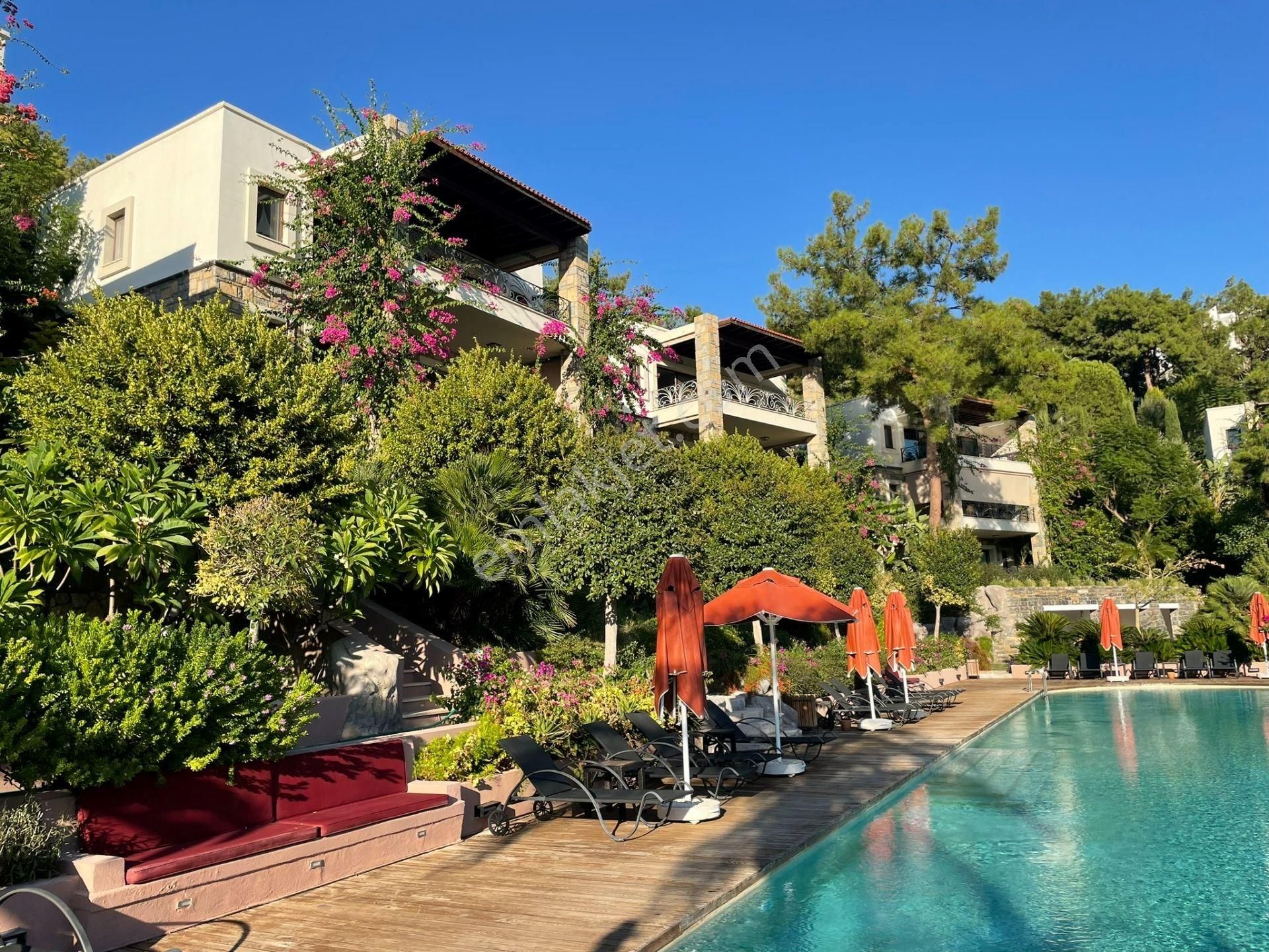 Merkezi Konumda Havuzlu Güvenlikli Sitede 2+1 Satılık Daire - Görsel 2