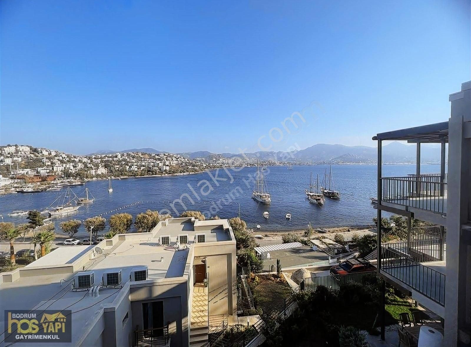 Bodrum Yalıkavak Denize Sıfır Satılık Residence Bodrum Has Gayrimenkulden Satılık Özel Plajlı 2+1