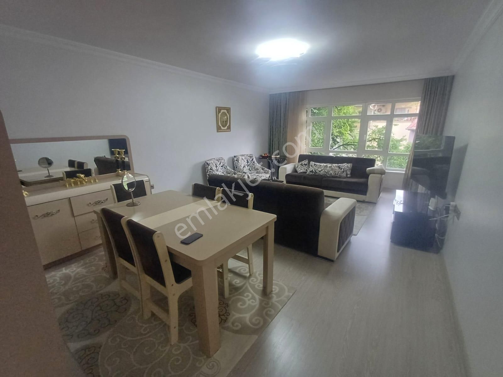 Çankaya Muhsin Ertuğrul Satılık Daire  BAĞLAR CADDESİNDE KOT 1 DE ALTINDA KAT OLAN AYDINLIK İÇİ FULL YAPILI 3+1 SATILIK DAİRE