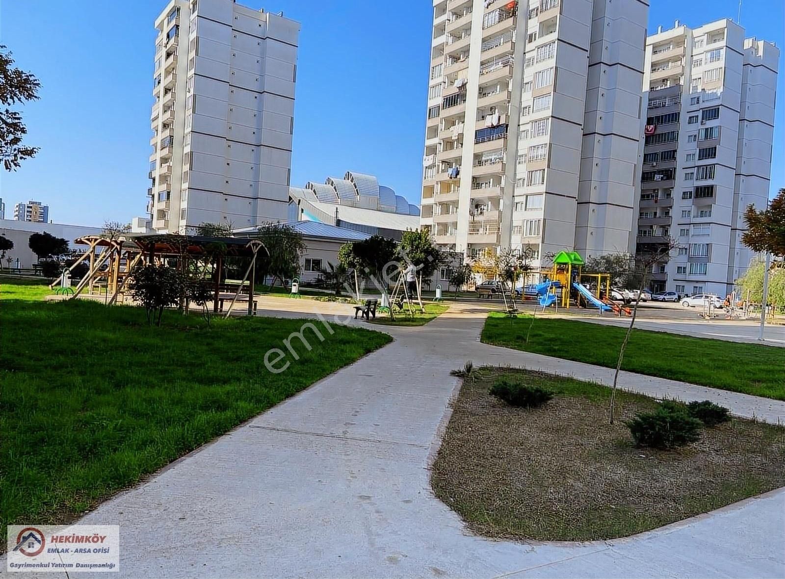 Yüreğir Atakent Kiralık Daire Adana Yüreğir De Kapalı Mutfak Geniş Oturum 2+1kiralık Siteiçeri