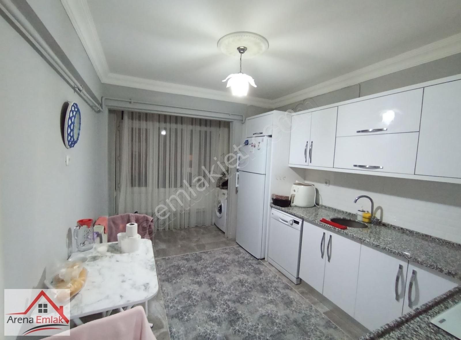 Turhal Mimar Sinan Satılık Daire ARENA EMLAK'TAN ANA CADDE ÜSTÜ 3+1 HESAPLI DAİRE