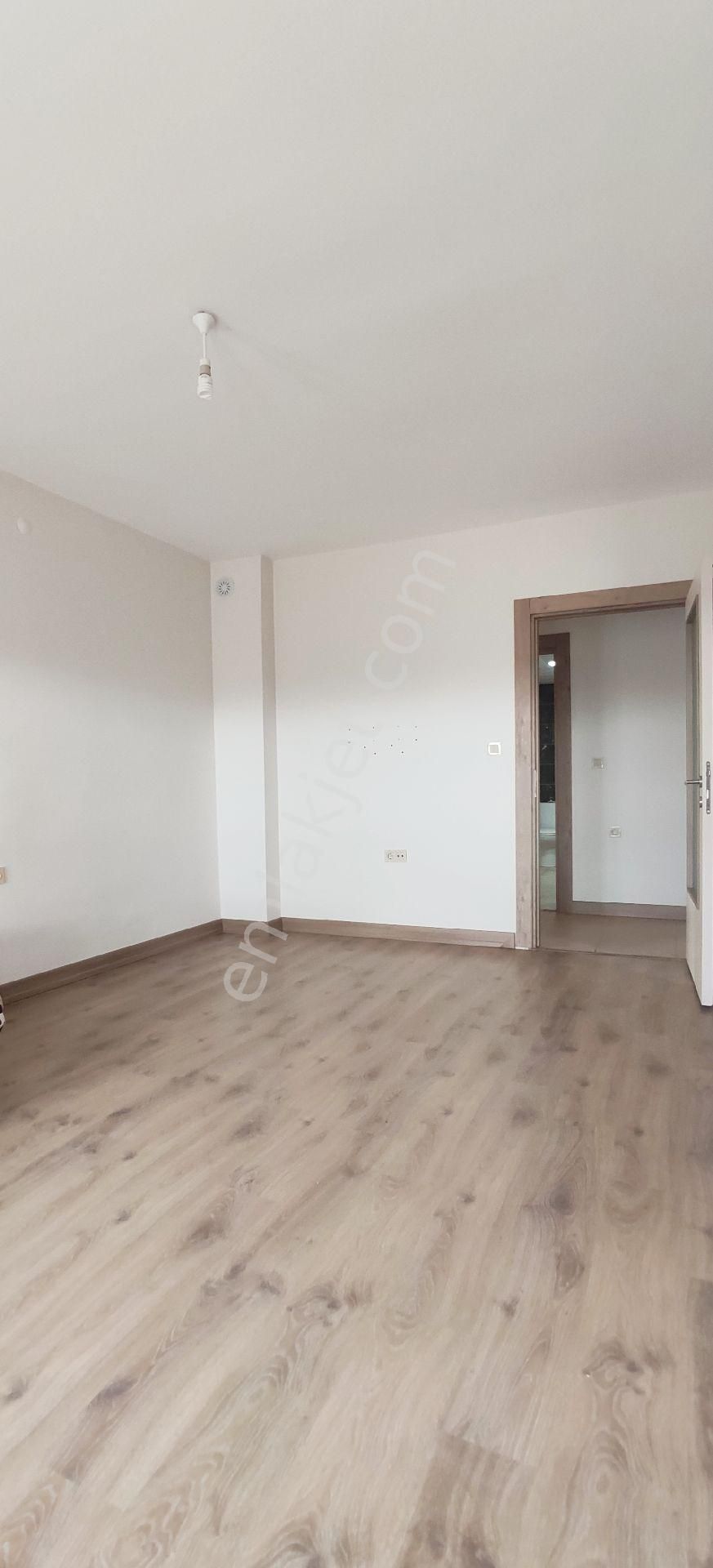 İscehisar 1.etap Toki'de Sea Emlak'tan Satılık 2+1 Doğalgazlı Daire (güneş Gören Güney-doğu Cephede) - Görsel 7