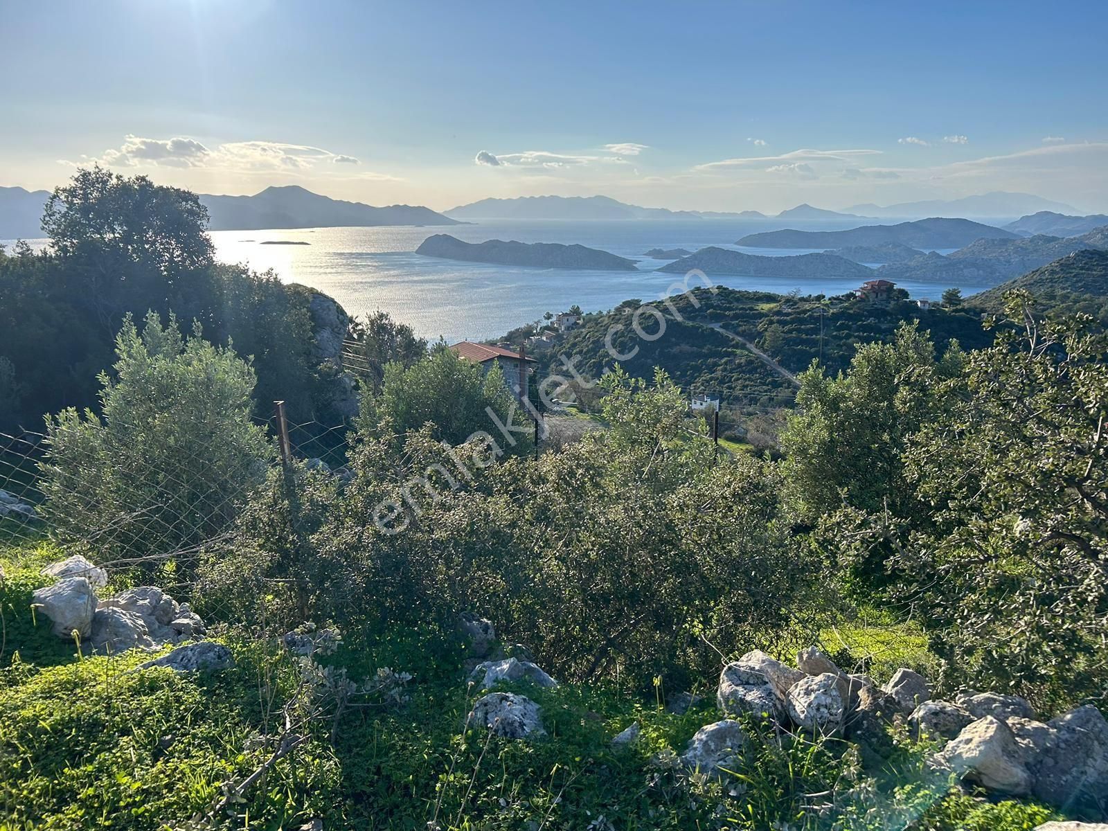 Marmaris Söğüt Satılık Tarla MARMARİS LİDER EMLAK SELİMİYEDEN DENİZ MANZARALI YOL CEPHELİ TARLA 