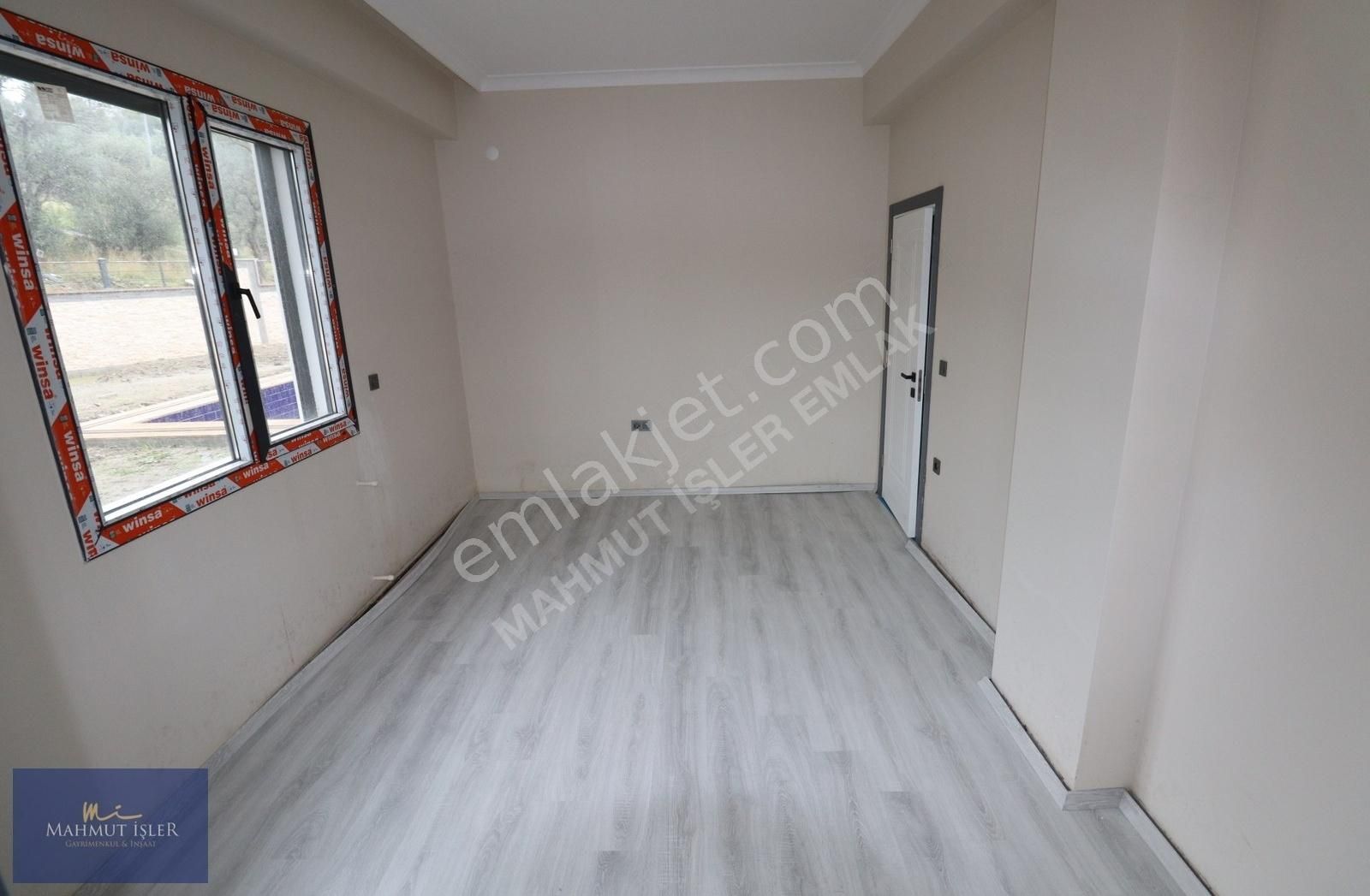 Mahmut İşler'den 600 M2 Arsa İçinde Havuzlu Villa - Görsel 9