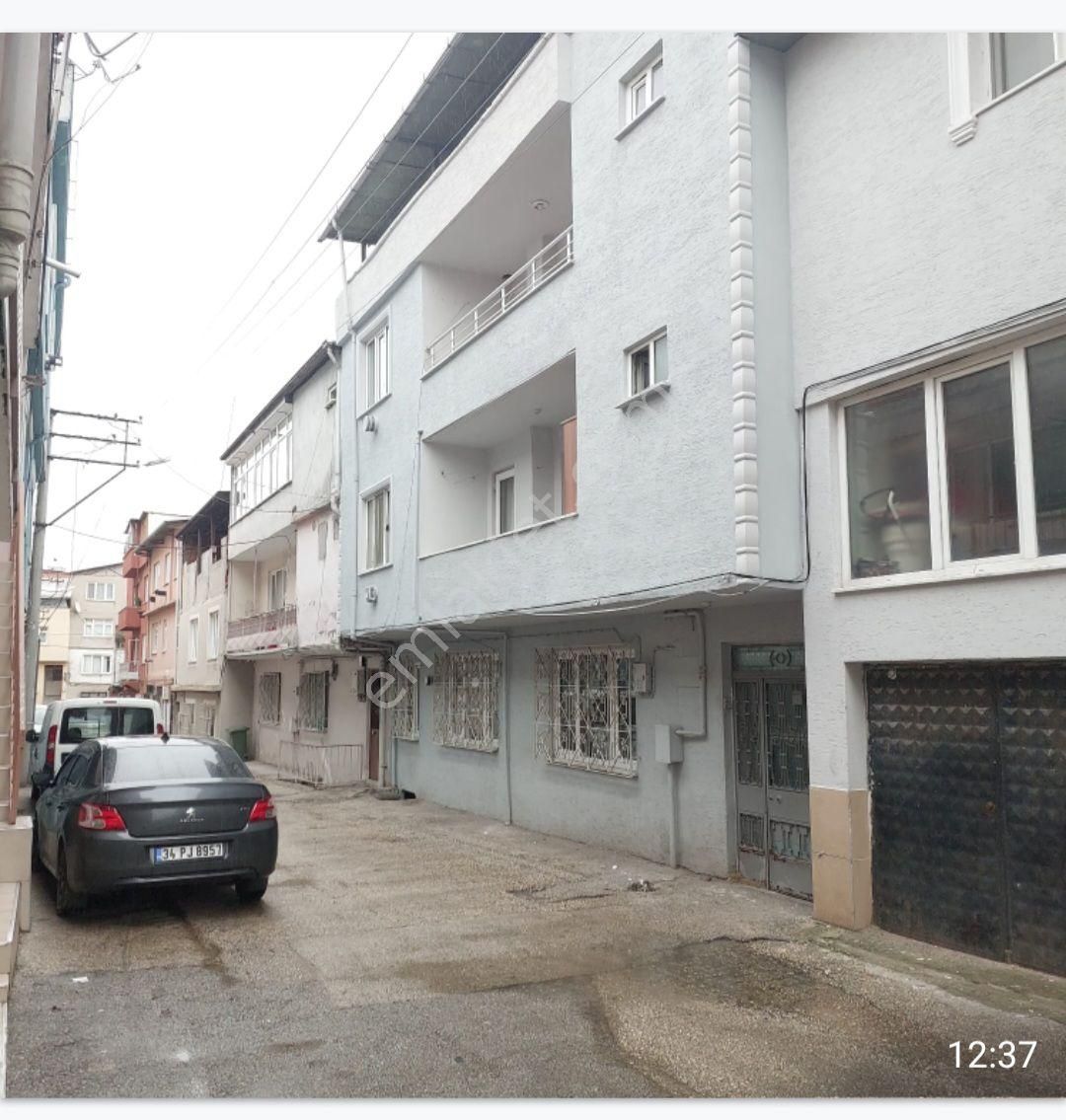 Osmangazi Bağlarbaşı Satılık Müstakil Ev Bursa Bağlarbaşı,nda satılık 3 katlı müstakil ev