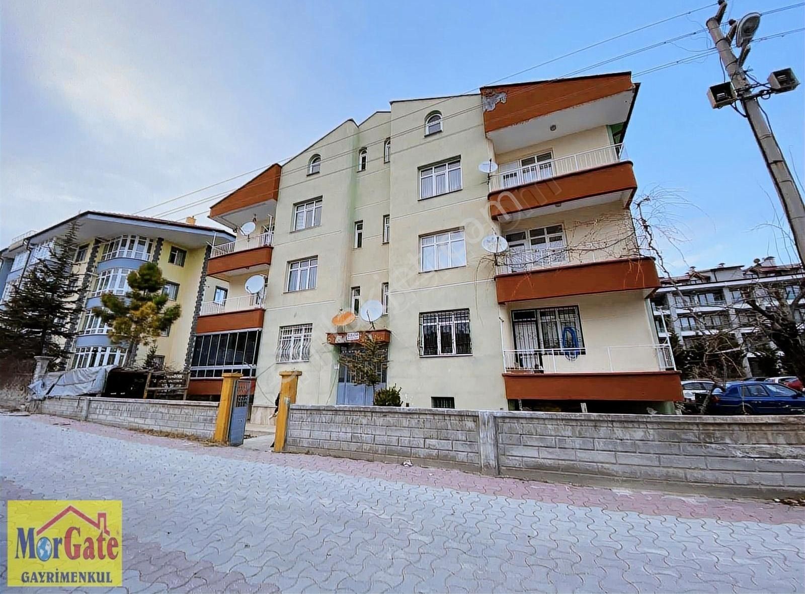 Selçuklu Kosova Satılık Daire KOSOVA MH 3+1 BAKIMLI BİREYSEL KOMBİLİ SATILIK DAİRE