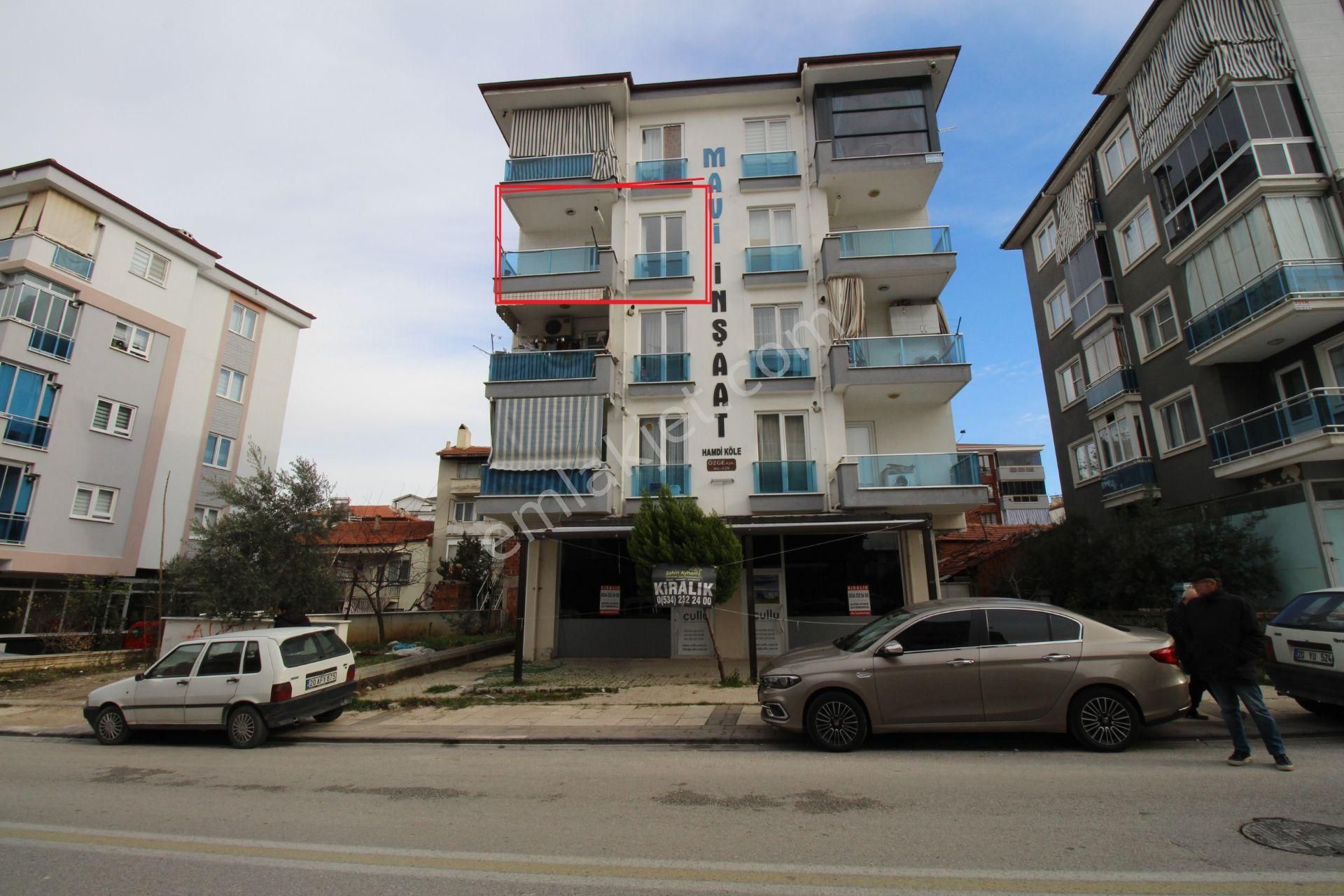 Merkezefendi Karaman Satılık Daire  MONTE den Karaman_Yeşilköy cad.Üzeri_90 m2 satılık Köşe Daire